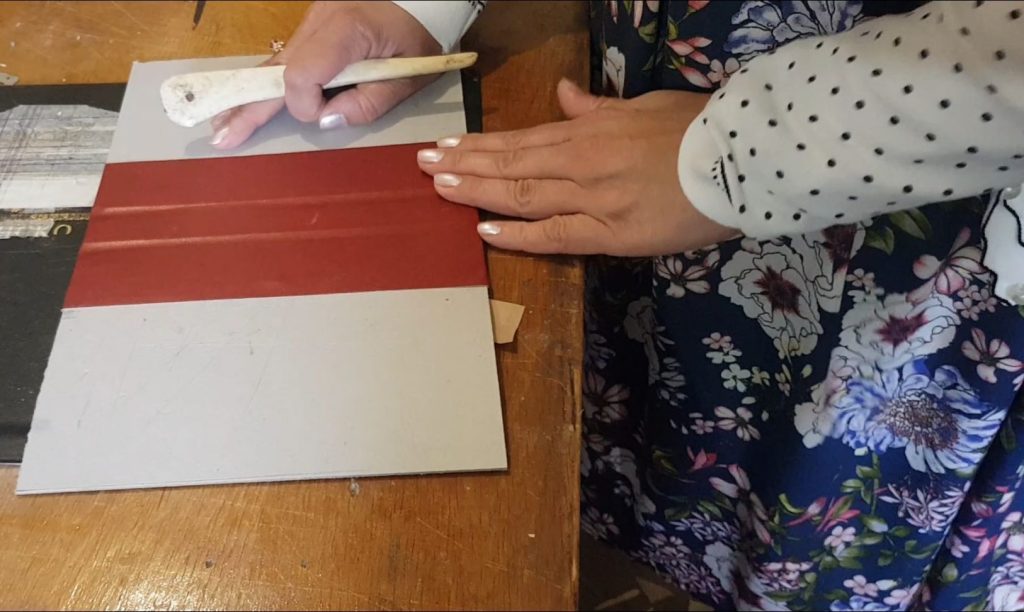 Направа на твърди корици